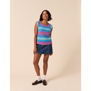 S10921 Gradient Granny Square Vest Crochet Pattern in Sirdar Jewelspun Ombre Aran