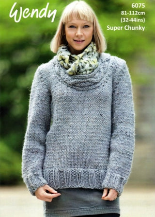 TRW6075 Women's Scoop Neck Sweater in Wendy Harris Super Chunky