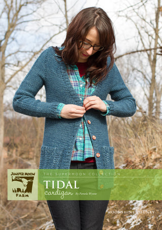 J22-06 Tidal cardigan for Women in Moonshine Chunky
