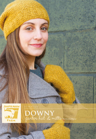J43-01 Downy Hat and Mittens for Women in Stratus