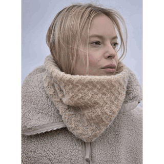 MIP10 Shoal & Metton in Mode at Rowan Alpaca Haze