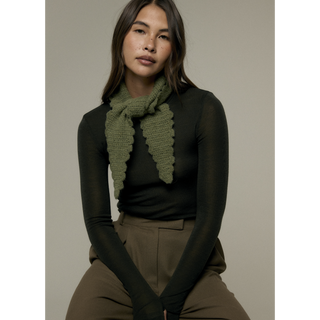 MIP134 Ornella Neckerchief in Mode at Rowan Alpaca Haze