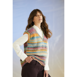 S10700 Ocean Treasure Tank in Sirdar Jewelspun with Wool Chunky