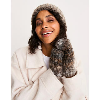 S10808 Marbled Hat & Mittens in Sirdar Jewelspun with Wool Chunky