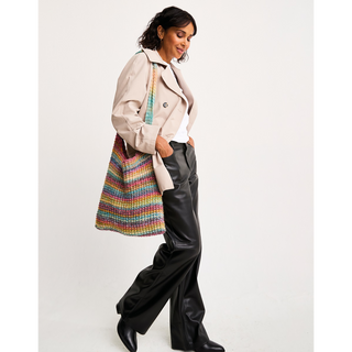 S10809 Rippled Mineral Bag in Sirdar Jewelspun with Wool Chunky