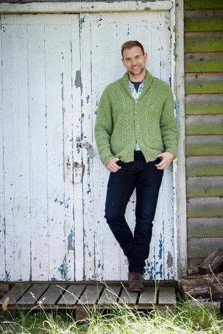 St9339 Cardigan and Jumper for Men in Alpaca Tweed DK