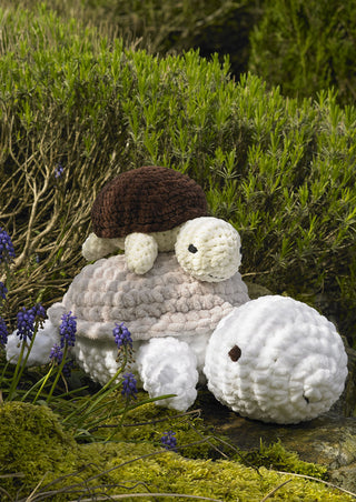 JB935 Tilly & Tommy Tortoise in James C Brett Flutterby Chunky & Huggble Super Chunky