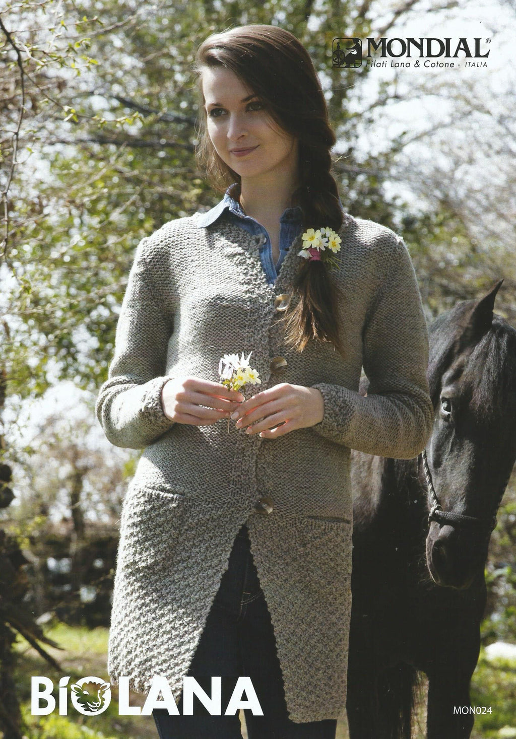 MON024 Cardigan for Women in Bio Lana – SMD Knitting