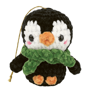 Pia the Penguin Amigurumi Crochet Decoration Kit