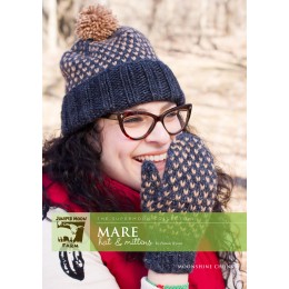 J22-01 Mare Hat and Mittens in Moonshine Chunky